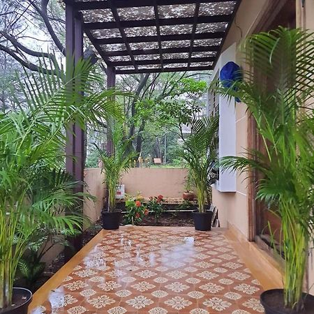 Igatpuri Getaway: Family Bungalow, Dams & Hills Villa Exterior photo